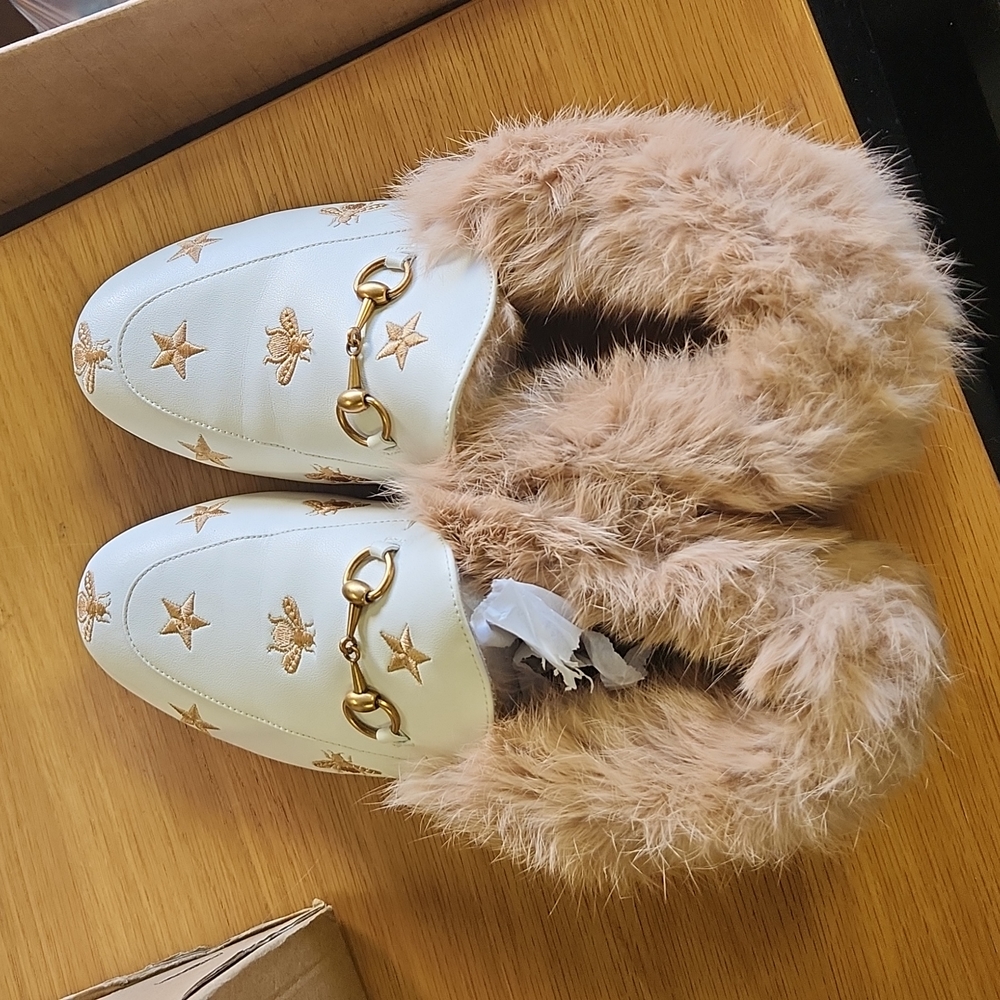 Women shoes